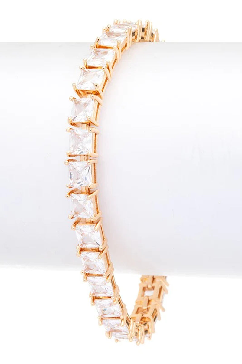 Stunning Cubic Zirconia Baguette Bracelet – A Dazzling Accessory for Any Occasion