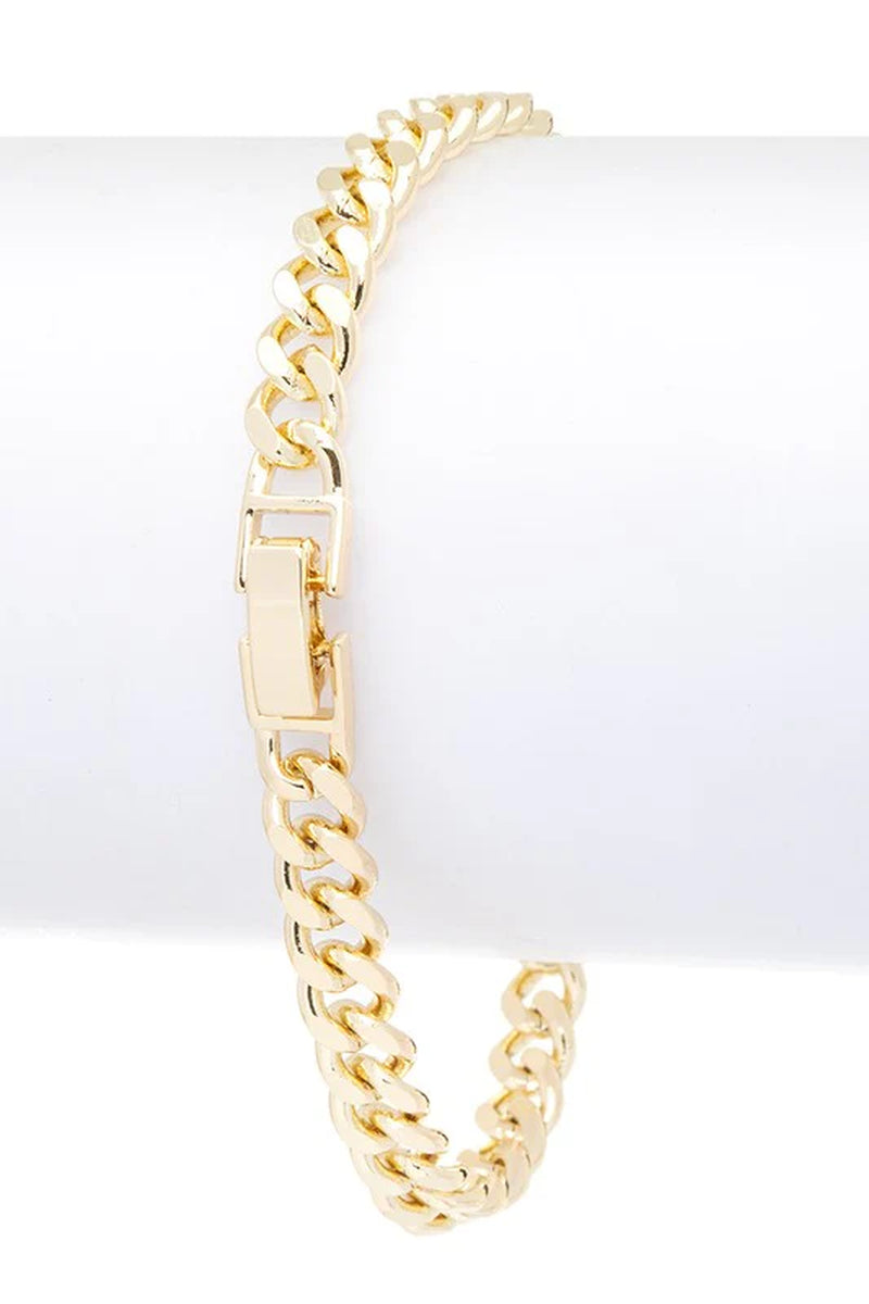 Stunning Emerald CZ Charm Bracelet - Elevate Your Style!