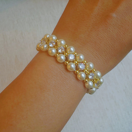 Elegance & Sparkle: The Perfect Bracelet for Every Occasion