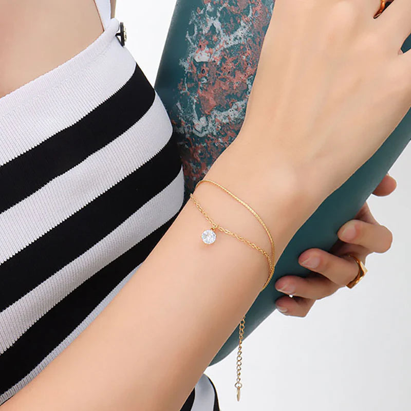 Elegant 18K Gold Plated S-Chain Bracelet adorned with Sparkling Cubic Zirconia