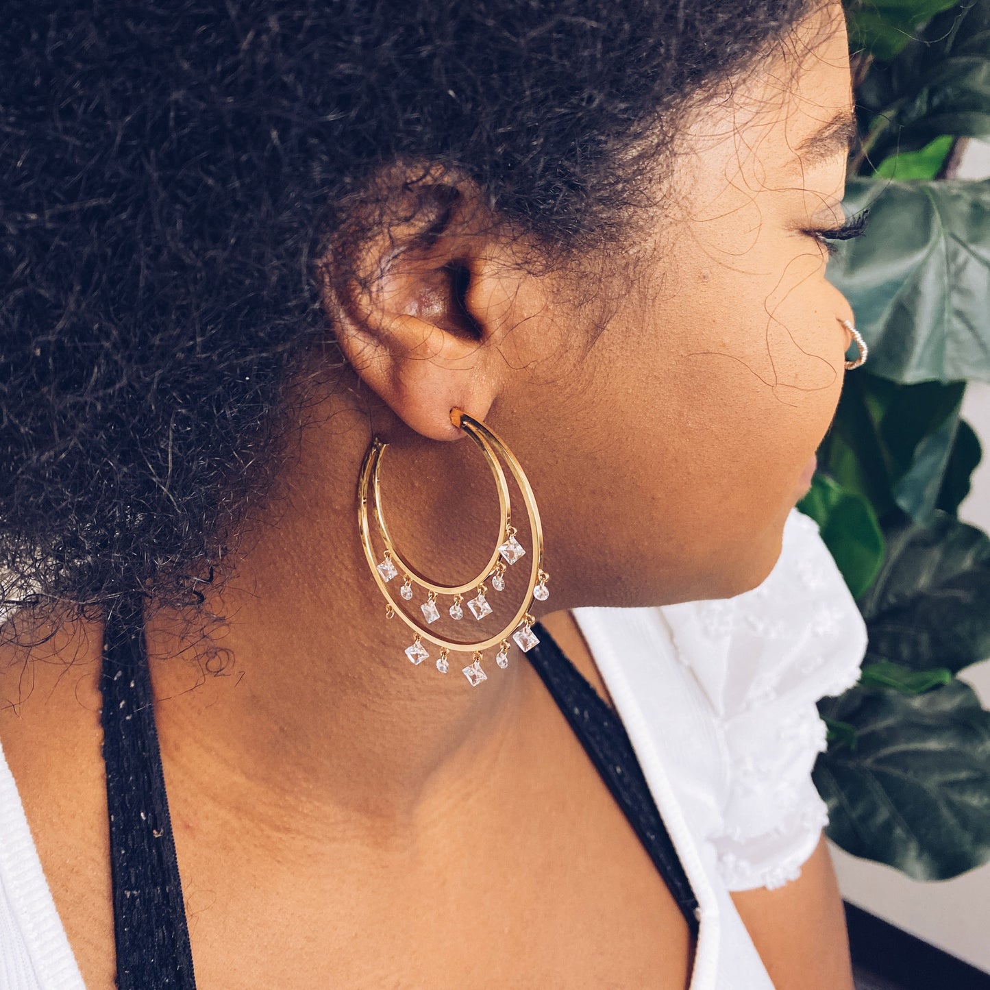 Stunning Doubled Hoop Crystal Dangle Earrings - Elevate Your Style with Elegance